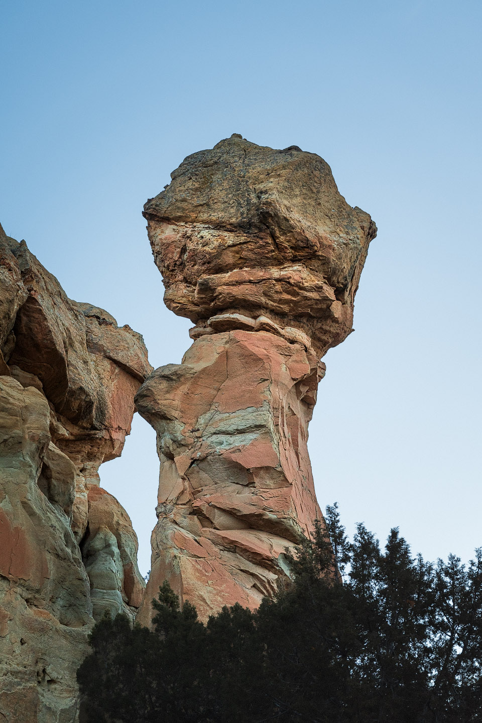 This impressive sandstone column was a great landmark to begin the trek to the arch.